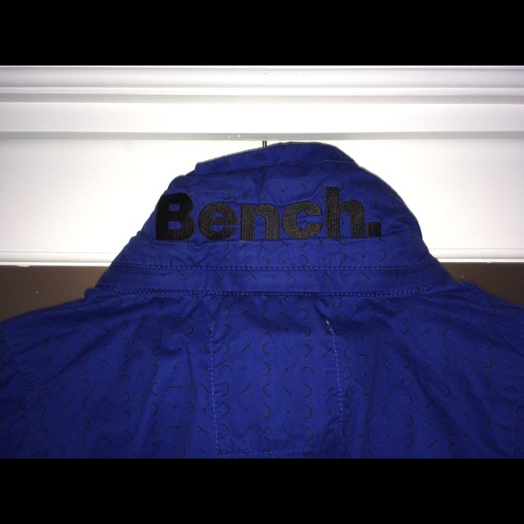 BENCH cropped fall/spring jacket - Picture 3 of 4